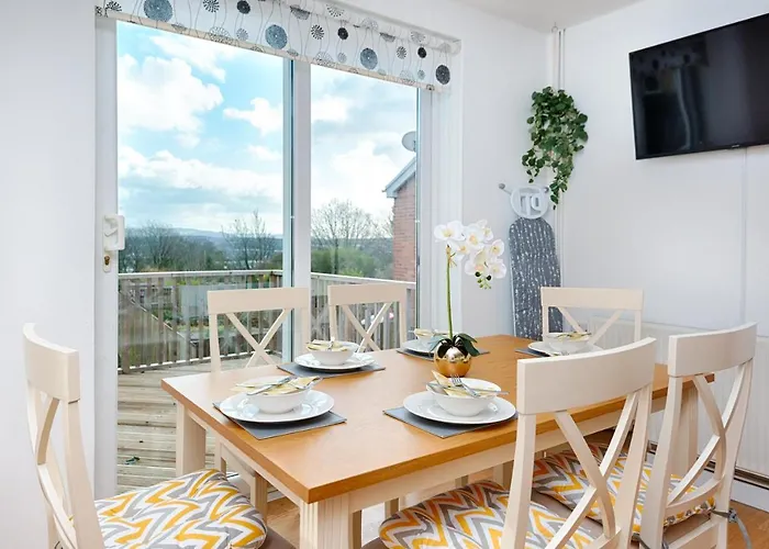 Pleasant Stay In Swansea - Tv In Every Bedroom!