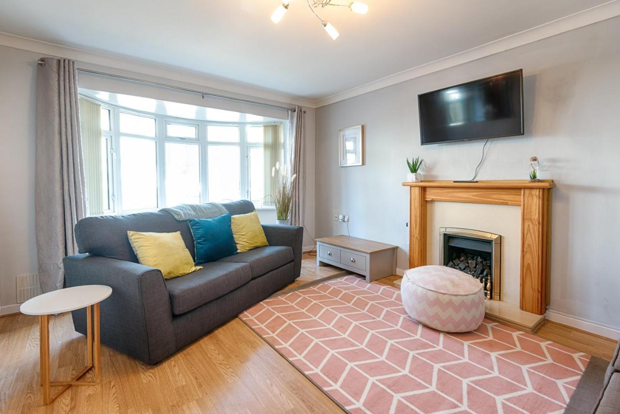 Holiday home Pleasant In - Tv In Every Bedroom! *